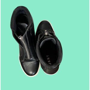 DKNY Black High-Top Leather Sneakers With Zipper Closure & Logo Detail Womens Si